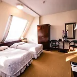 Piramida Park & Wellness 4*