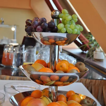 Piramida Park & Wellness Hotel