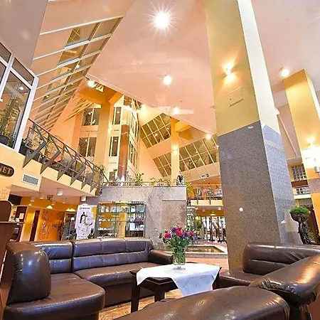 Piramida Park & Wellness