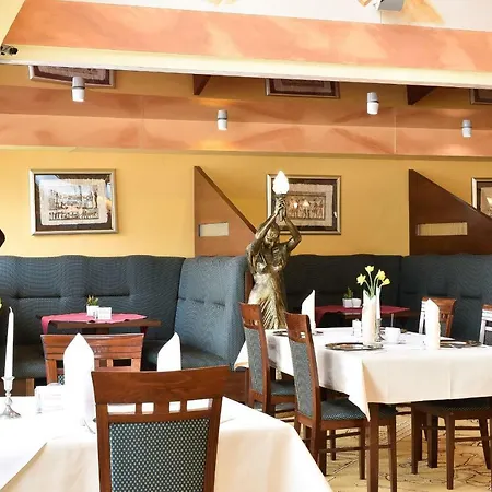 Piramida Park & Wellness