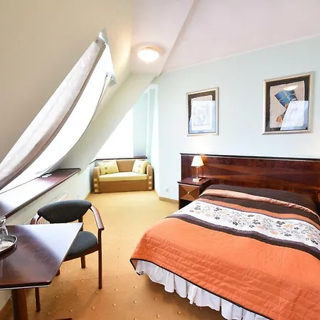 Piramida Park & Wellness