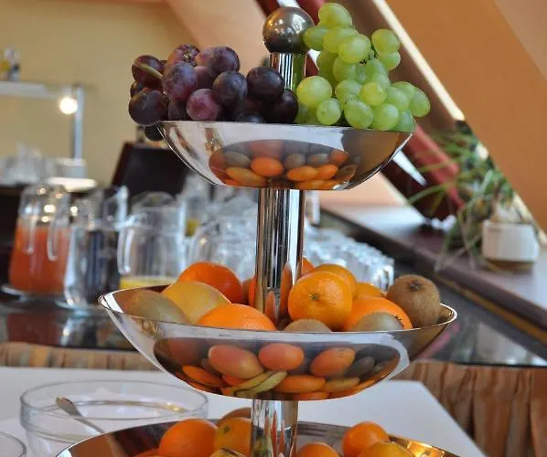 Piramida Park & Wellness Hotell