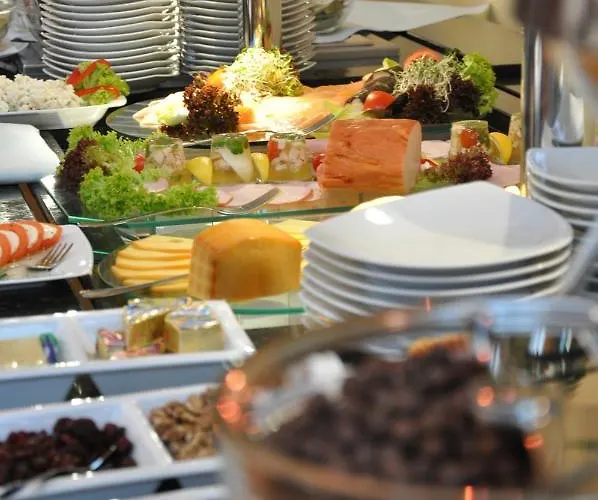 Piramida Park & Wellness Hotell 4*