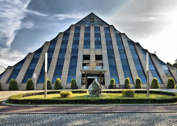 Piramida Park & Wellness 4*